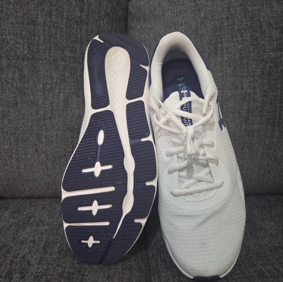 Under Armour White and Blue Men's Athletic Shoes - Picture 4 of 4